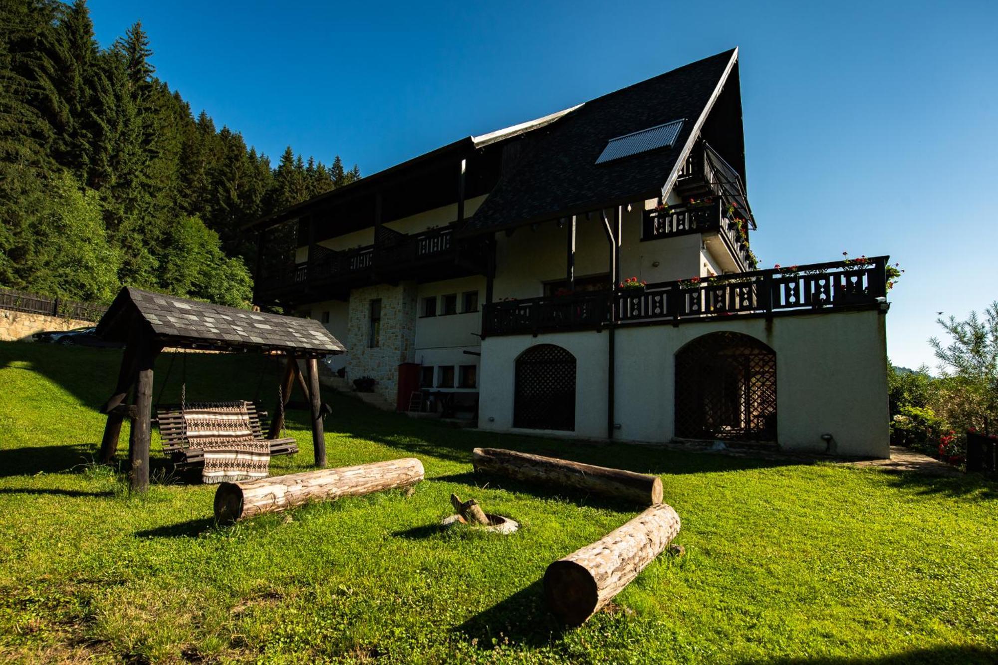 Bucovina Lodge Pension Vama  Buitenkant foto