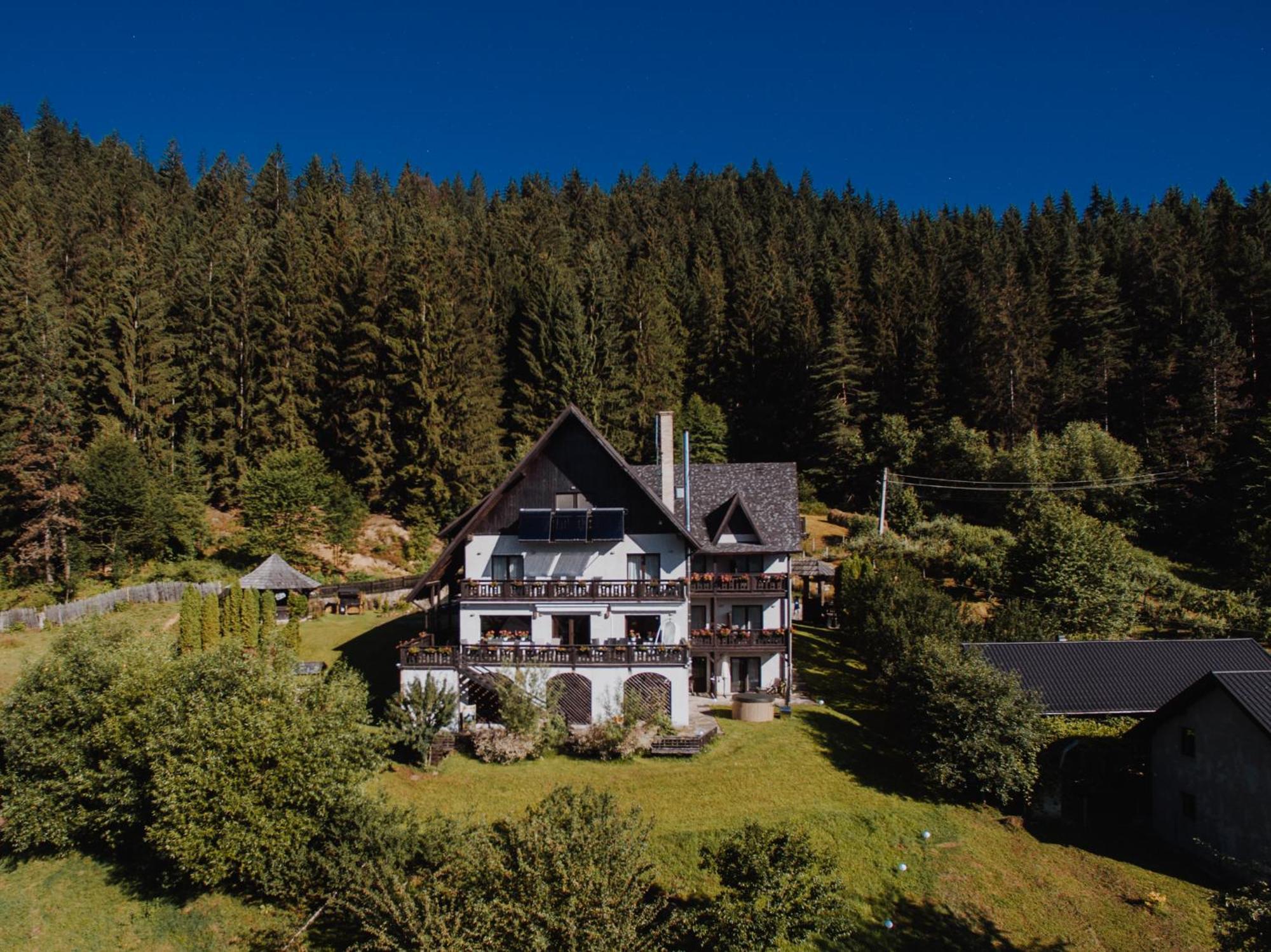 Bucovina Lodge Pension Vama  Buitenkant foto