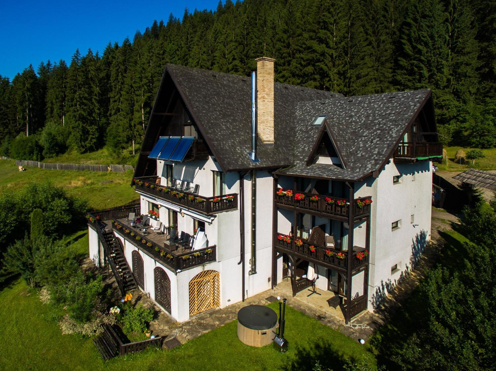 Bucovina Lodge Pension Vama  Buitenkant foto