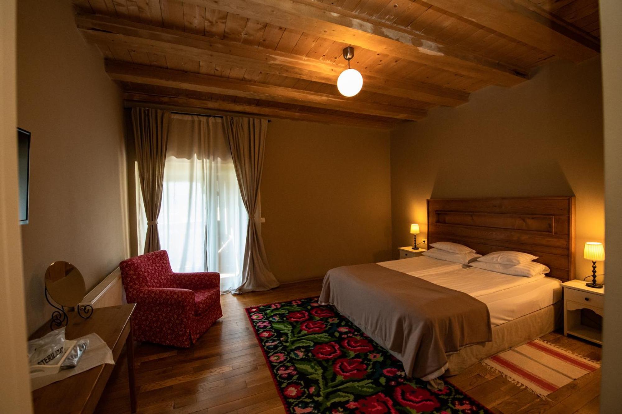 Bucovina Lodge Pension Vama  Buitenkant foto
