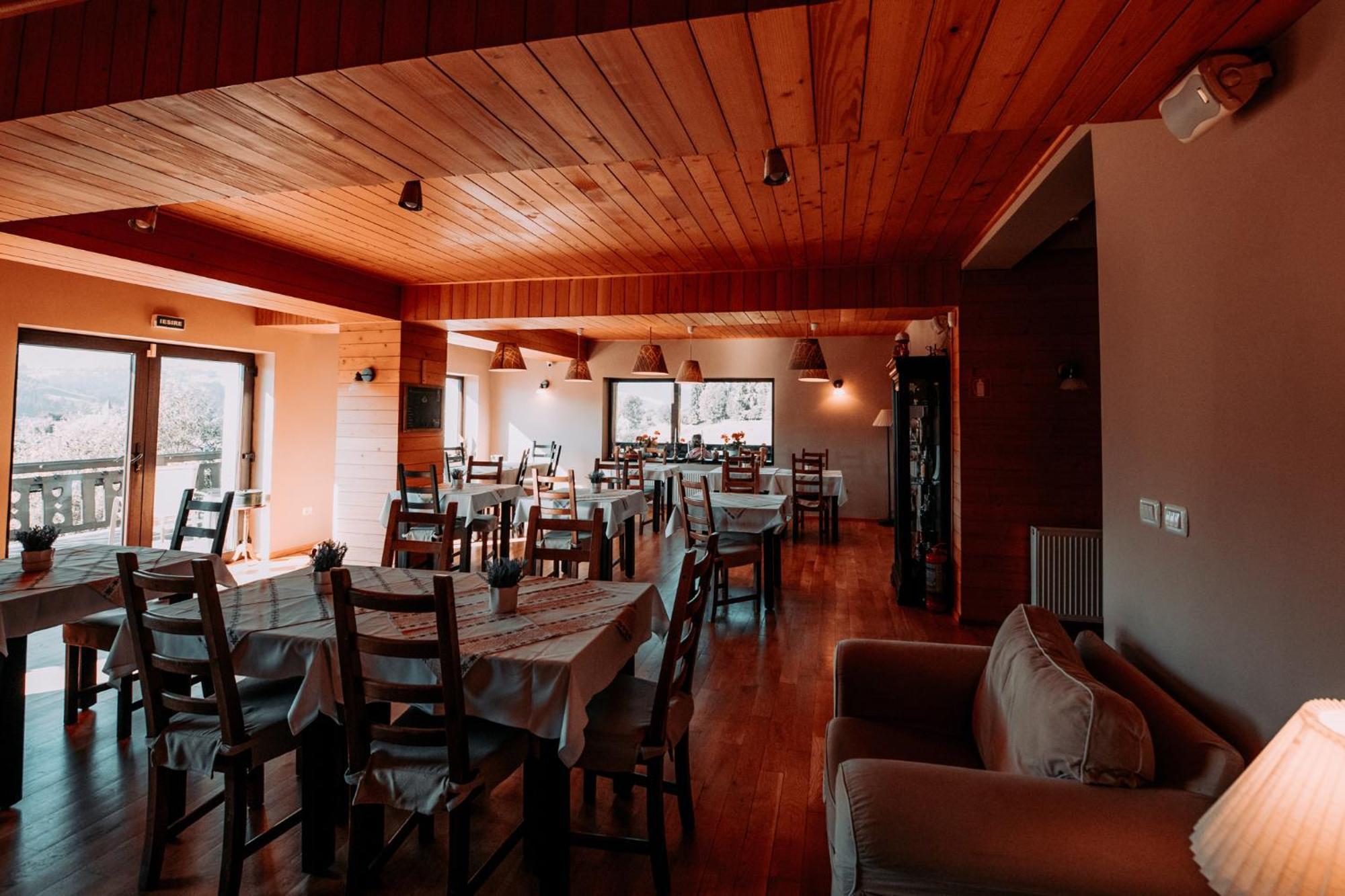 Bucovina Lodge Pension Vama  Buitenkant foto